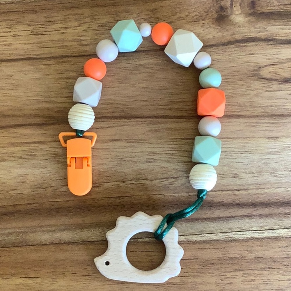 Silicone Clip with Wood Teether